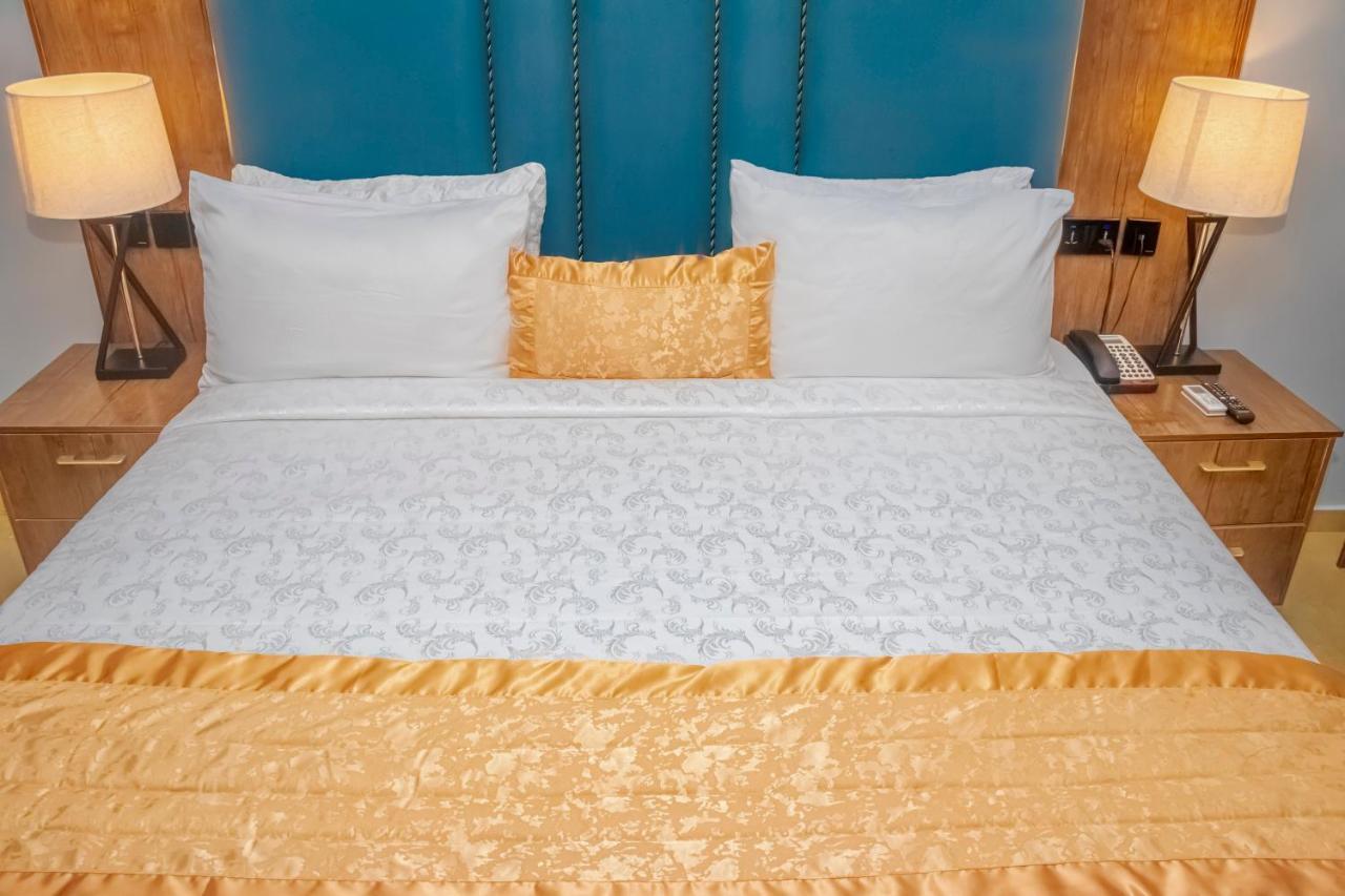 Swiss International Beland Hotel Owerri Esterno foto