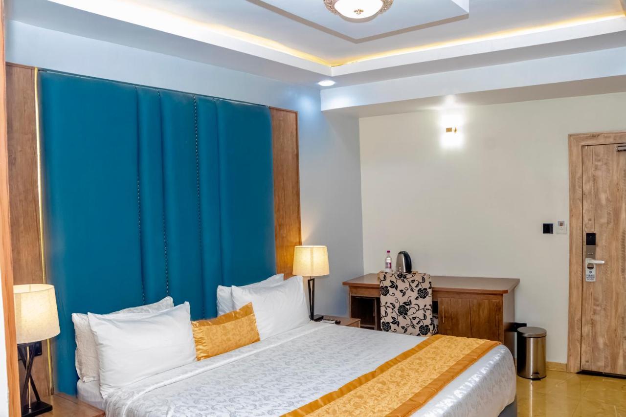 Swiss International Beland Hotel Owerri Esterno foto